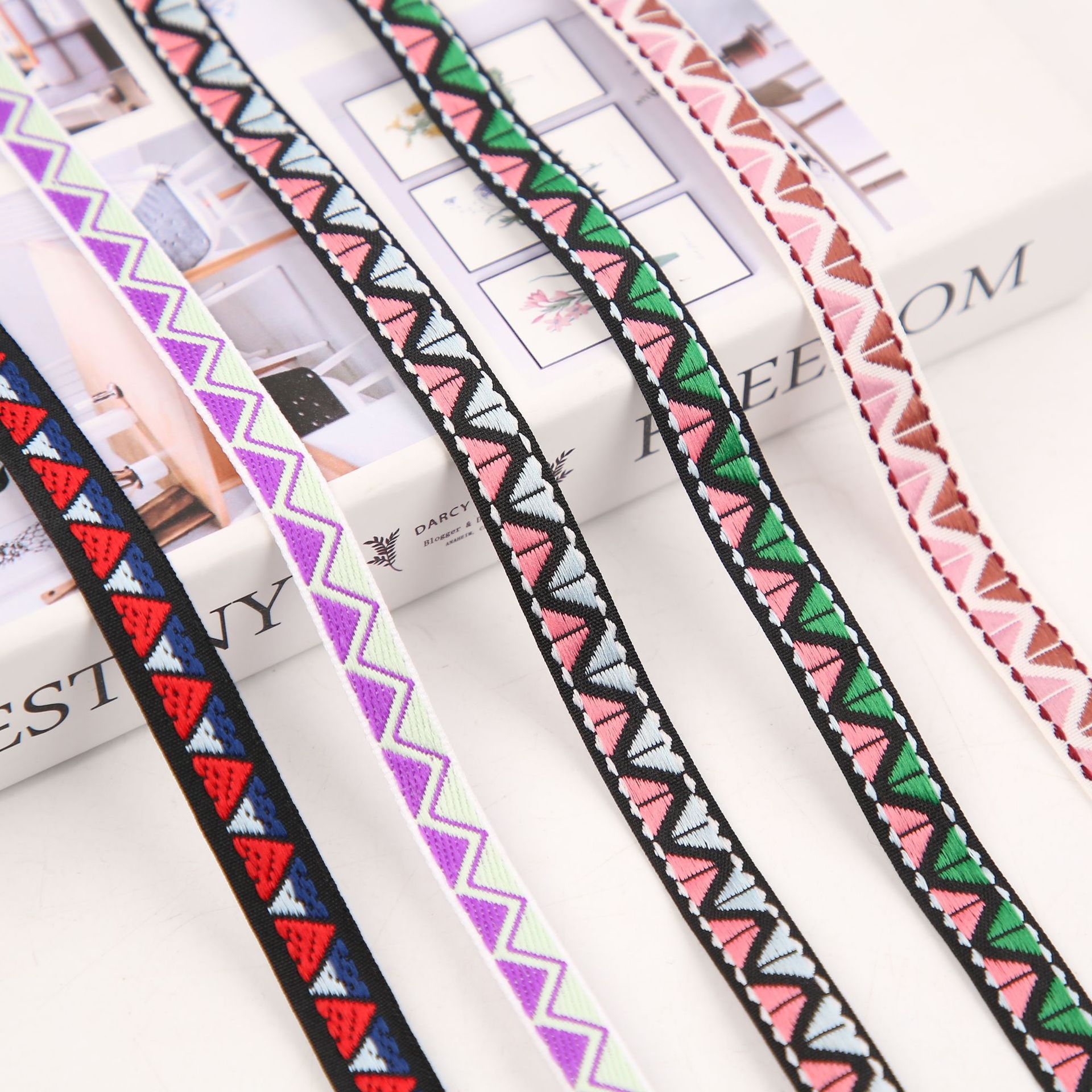 1.2cm fresh and light triangular wave ethnic style jacquard webbing, ethnic clothing and accessories, colorful bow webbing details Picture