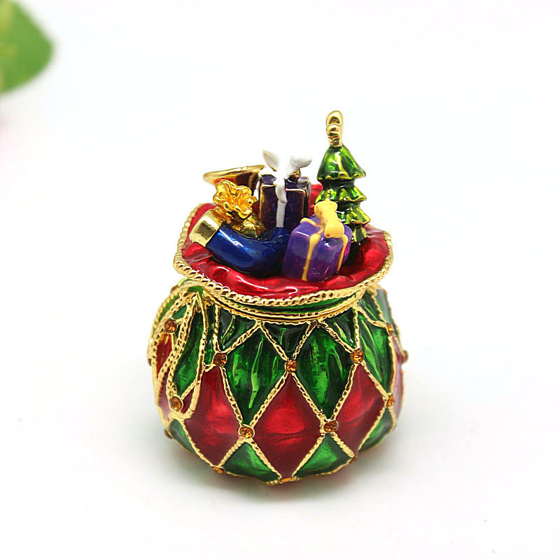 Metal handicrafts, Christmas small gifts, alloy Christmas lucky bags, small ornaments, boxes, export Christmas gifts, cross-border goods Item Picture