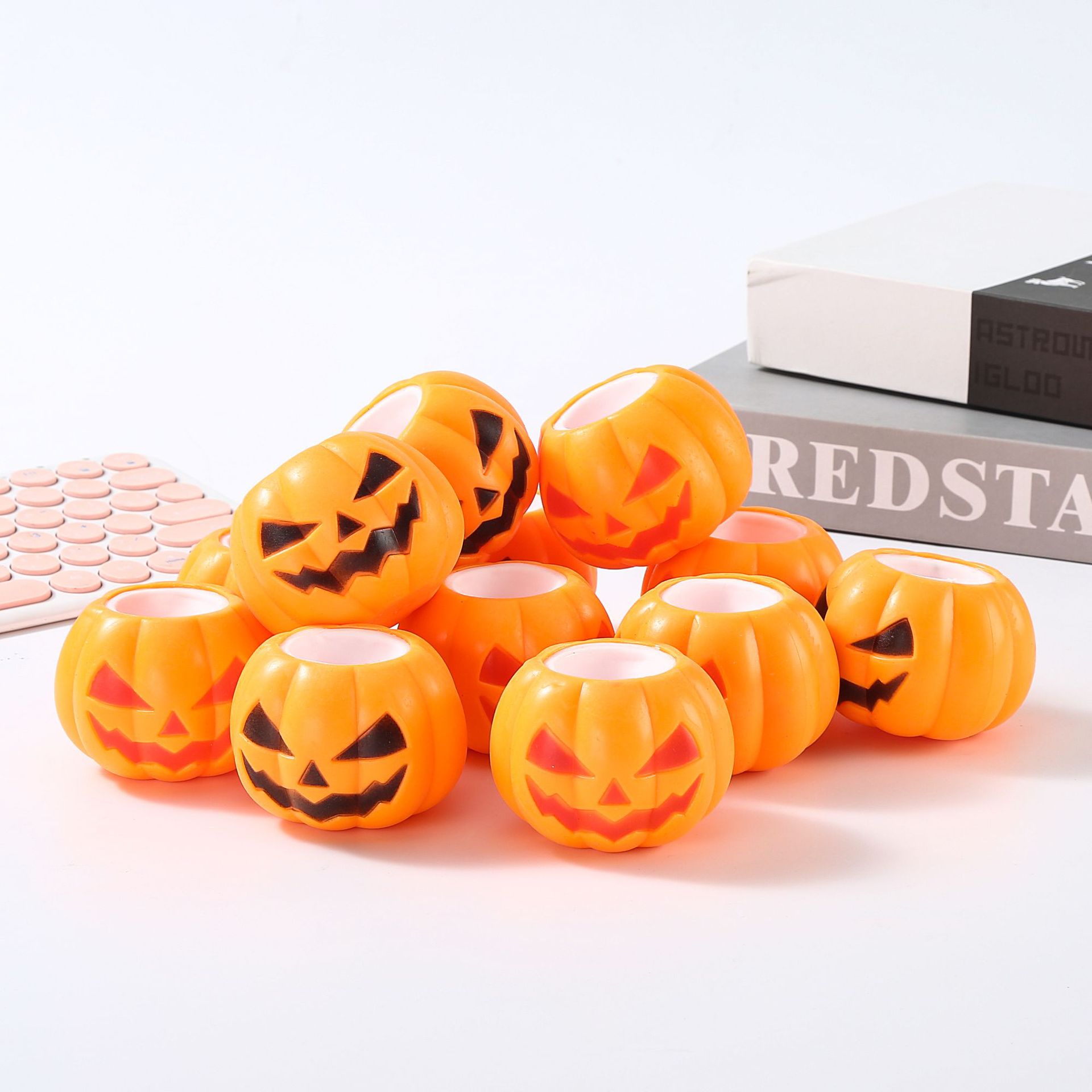 New Halloween Pumpkin Cup squeeze release toy TPR Stress-relieving Pumpkin Ghost Squirrel Pinch Lele Direct Sale Specification image