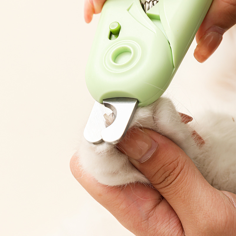 Cross-border factory pet universal nail clippers to prevent accidental injury to dogs and cats, nail clippers, files, nail grinders, pet nail clippers Specification image