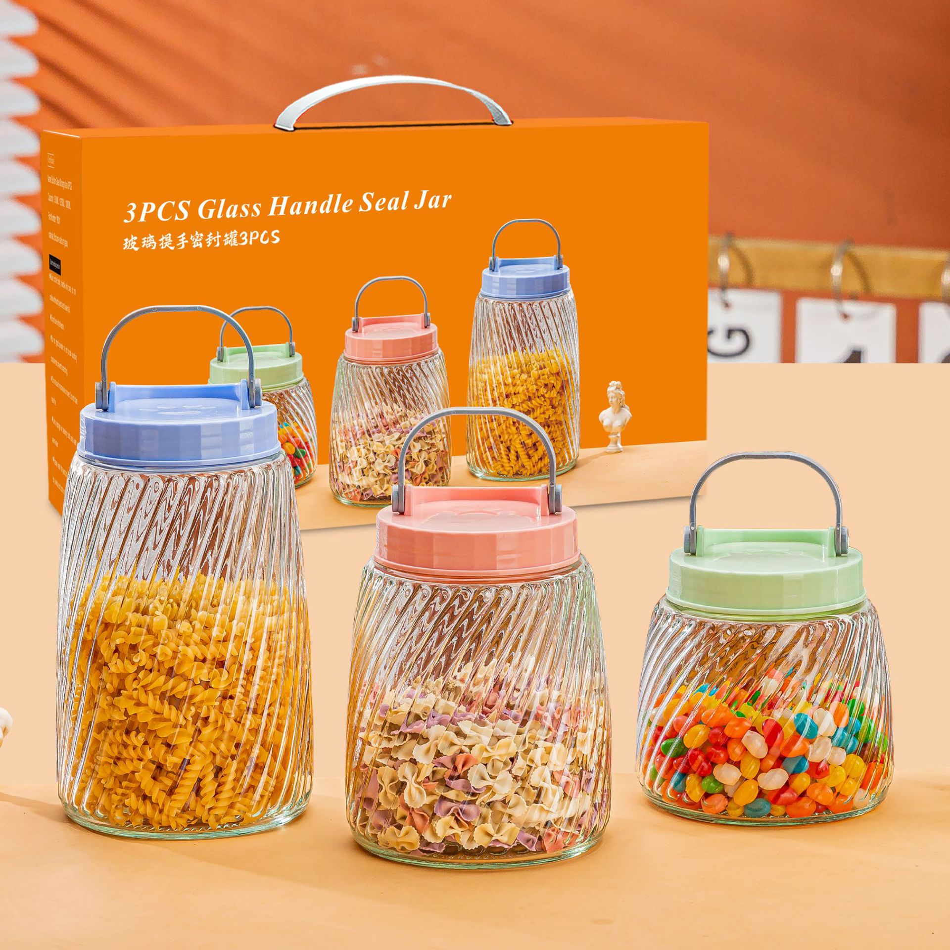 وكانت علب من الشاي والأورو -الأمريكي وبعض علب الحلوى للزجاج الذهبي المميز بالهدايا Specification image