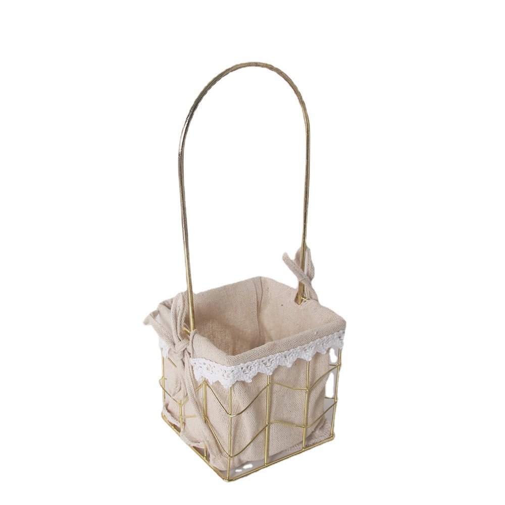 ins metal flower basket, hand-held iron square and round flower stand, fresh flower home storage frame, handcrafted Item Picture