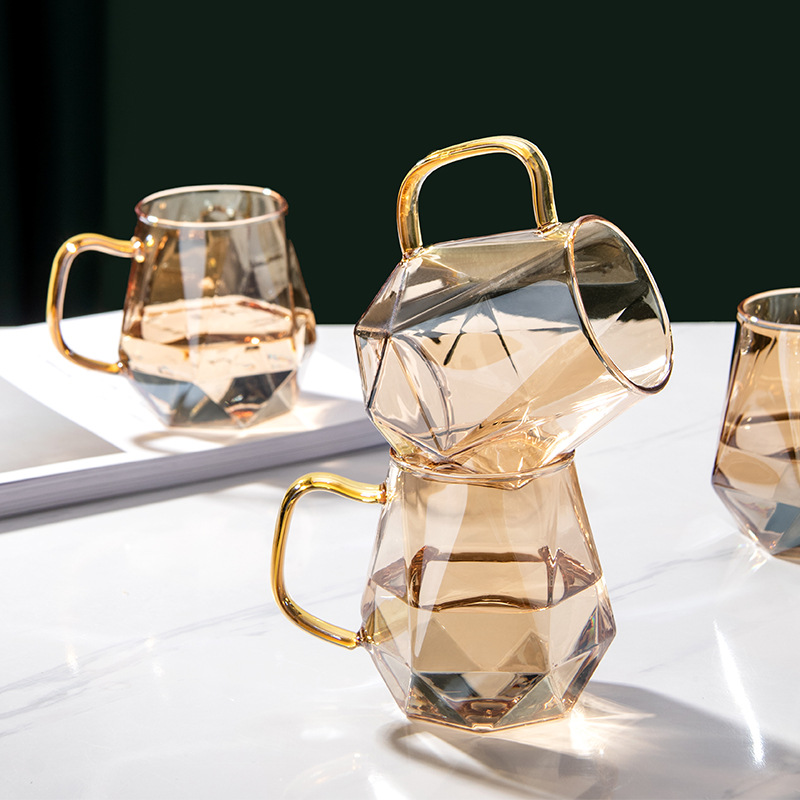 Champagne-colored hexagonal diamond glass cup, creative and individual hexagonal juice high borosilicate glass cup, household water cup with handle
