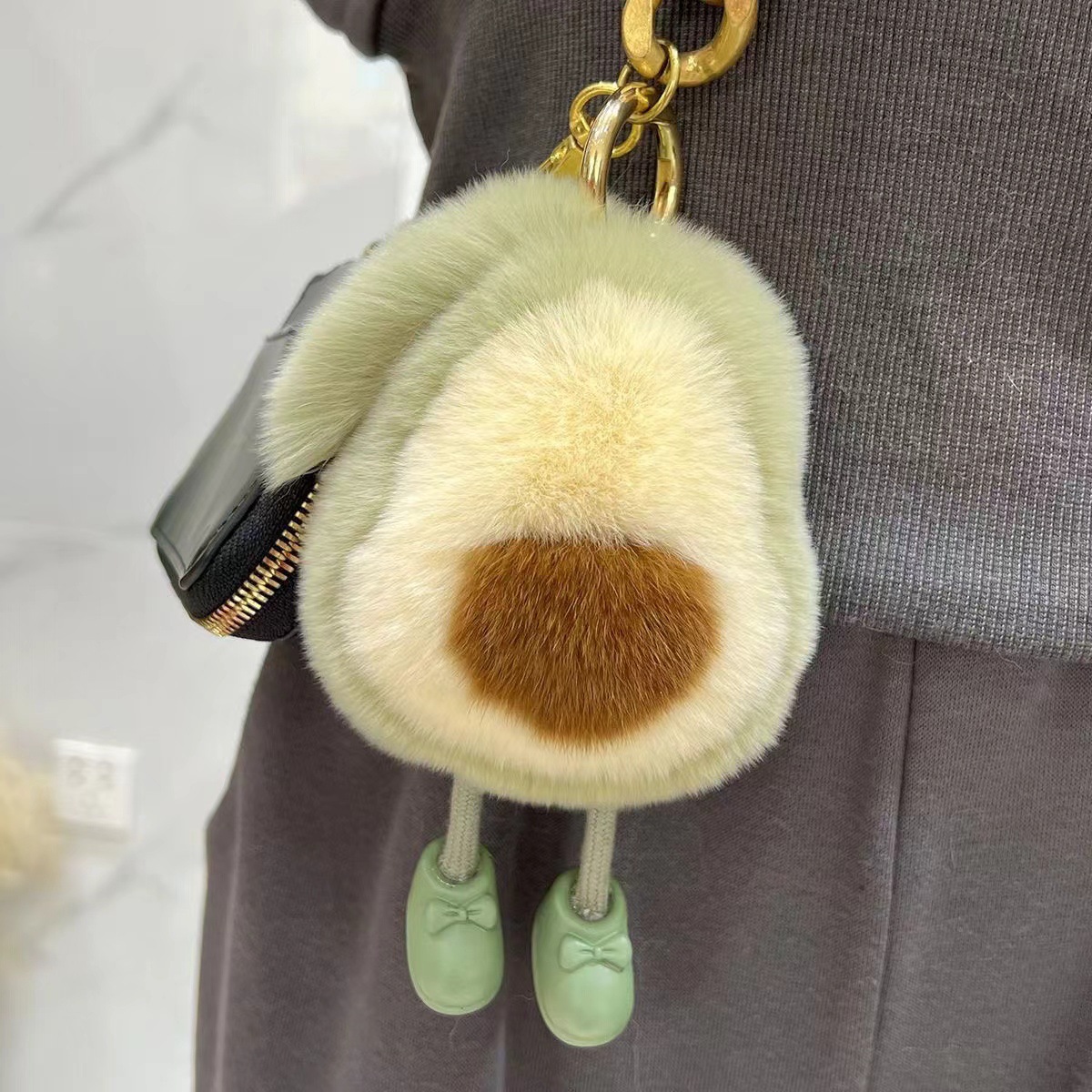 Cute imitation rabbit fur avocado, simple and popular plush pendant, bag pendant, car keychain, birthday gift details Picture