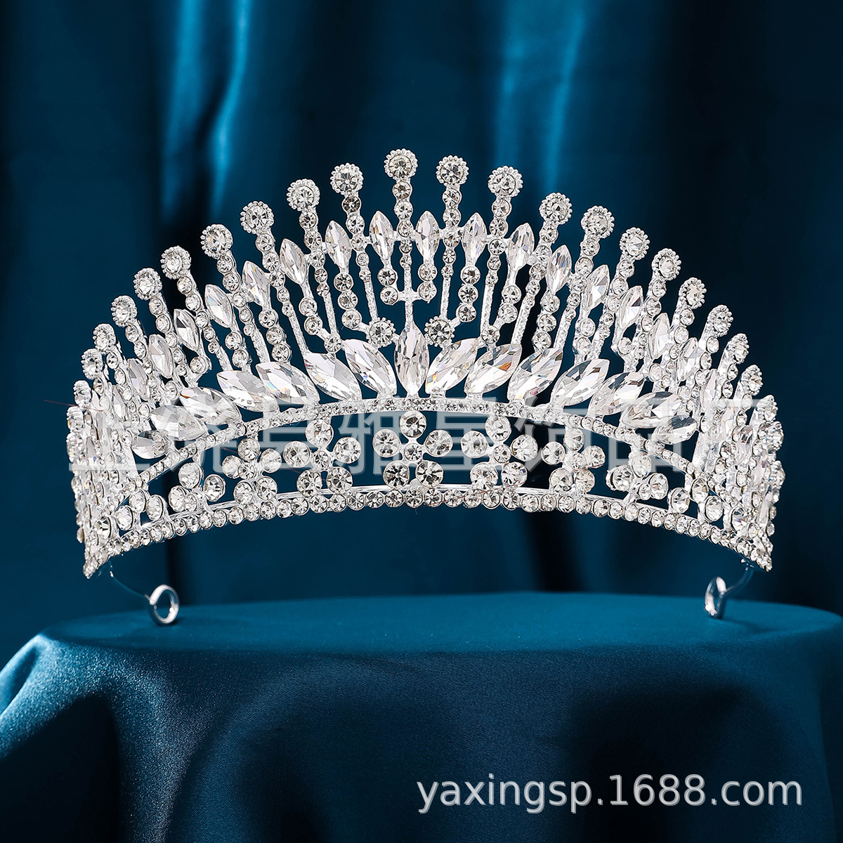 Baroque bride, crown, fashion show, Internet celebrity headwear, wedding dress, wedding, becoming a queen, birthday, princess crown Specification image