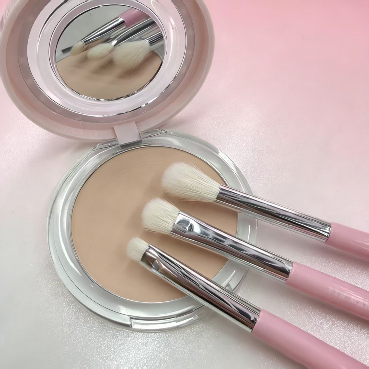 TTR卡盟粉底刷无痕不吃粉底妆棉花糖粉扑套装初学者便携干湿两用详情图4