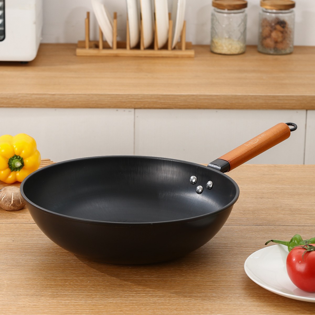 乐氏精制铸铁真不锈炒锅工厂批发不易粘锅不易生锈铁锅超市同款锅