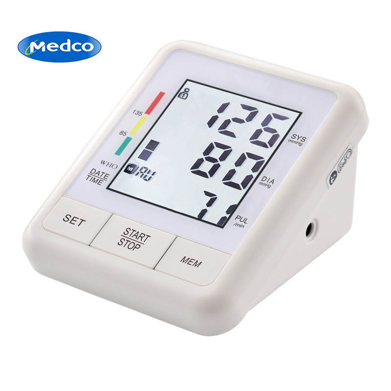 跨境专卖便携式电子血压计上臂式全自动医用血压表英语播报血压计