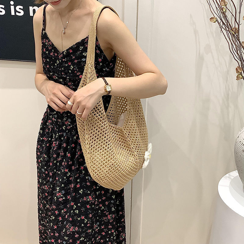 Cross-Border Woven Bags, Summer Hand-Woven Women's Bags, New Single-Shoulder Bags, Large-Capacity Tote Bags, Beach Vacation Crossbody Straw Woven Bags, Crossbody Tote Bags, Woven Bags details Picture