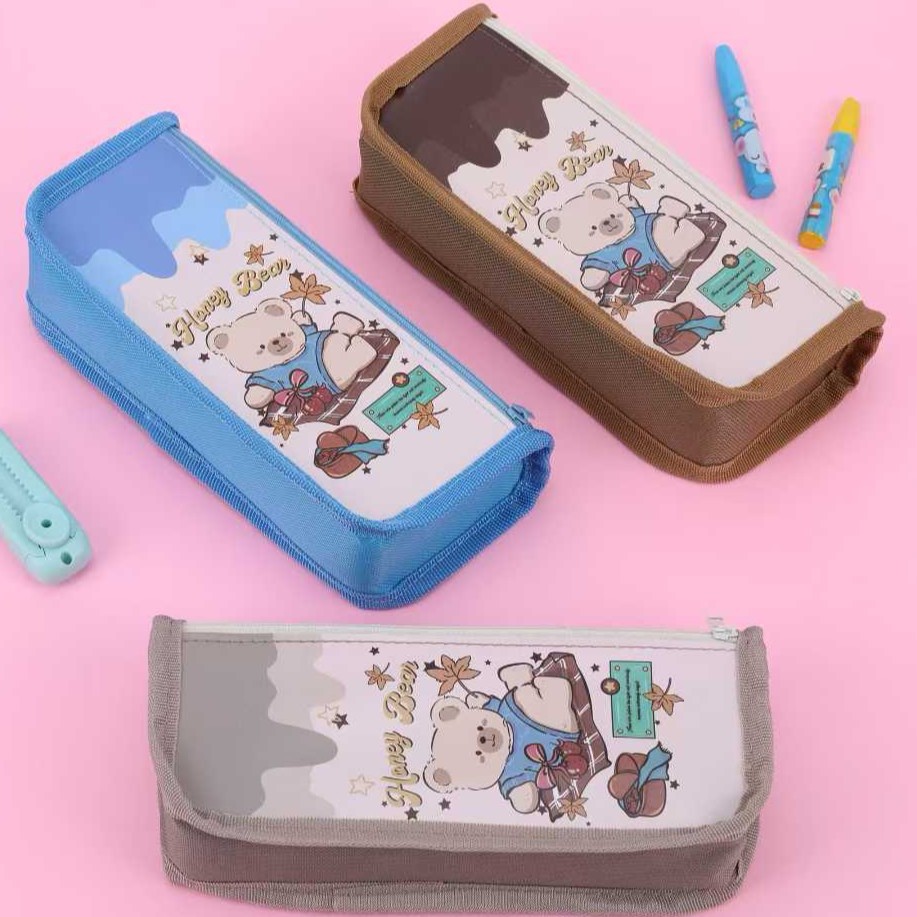 2026 New large-capacity pencil case, simple cartoon pencil case, multi-functional stationery box for primary school students Application Scenario