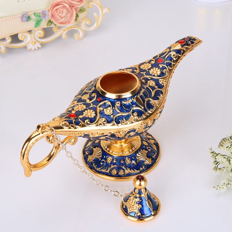 Aladdin's magic lamp tinware, retro European handicrafts, alloy Aladdin creative craft ornaments, Russian wishing lanterns Application Scenario