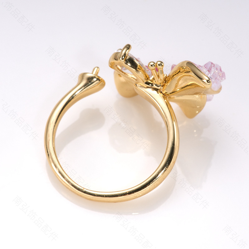 Pearl ring, earneedle pendant, three-piece set, empty stand, butterfly oil-dripping crystal, DIY light luxury, high quality Yiwu supply Application Scenario