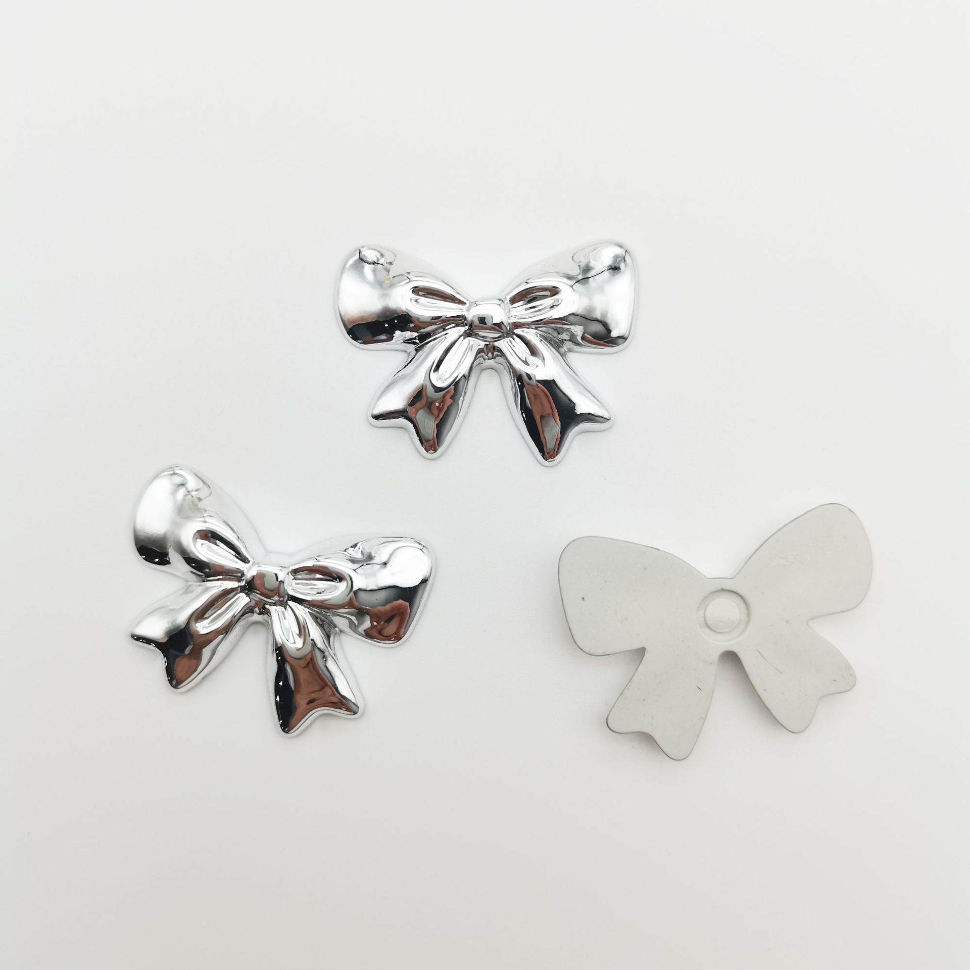 High-end water diamond bow, butterfly accessory, diy Crocs, phone case material manufacturer, wholesale in stock Specification image