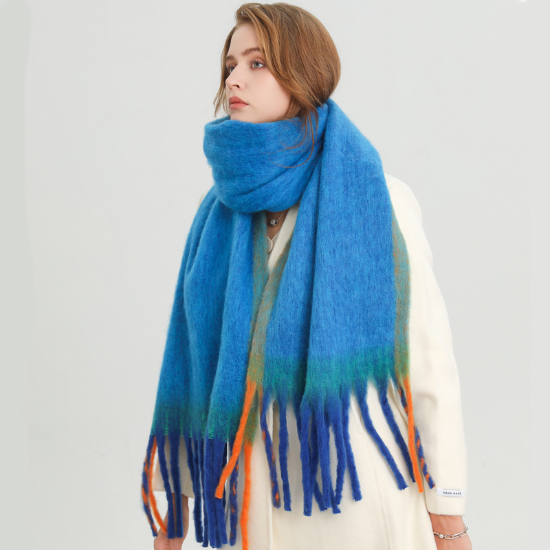 A new European-style faux cashmere warm shawl scarf for both men and women, suitable for autumn and winter. It features a color-blocked gradient tassel loop gauze scarf
