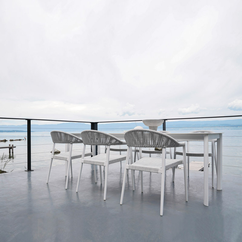 Courtyard, outdoor rattan chairs, rattan woven chairs, restaurant, aluminum alloy, indoor and outdoor terraces, balconies, villas, hotels, homestays, gardens Application Scenario