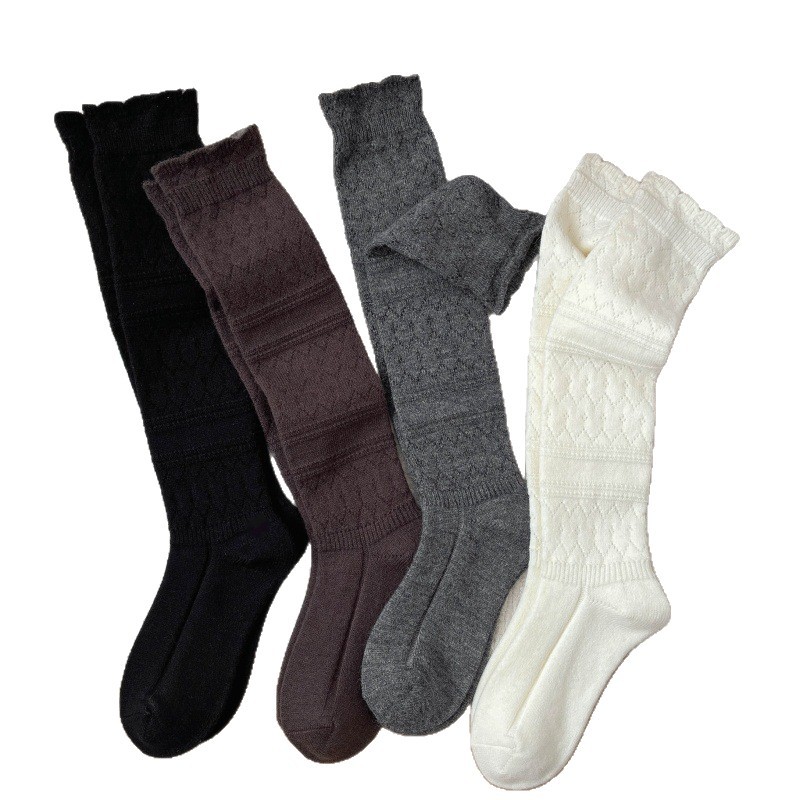 Japanese-style retro cut-out wool calf socks for women, mid-calf pile socks, warm autumn and winter with boots, long calf socks, boots and socks Item Picture