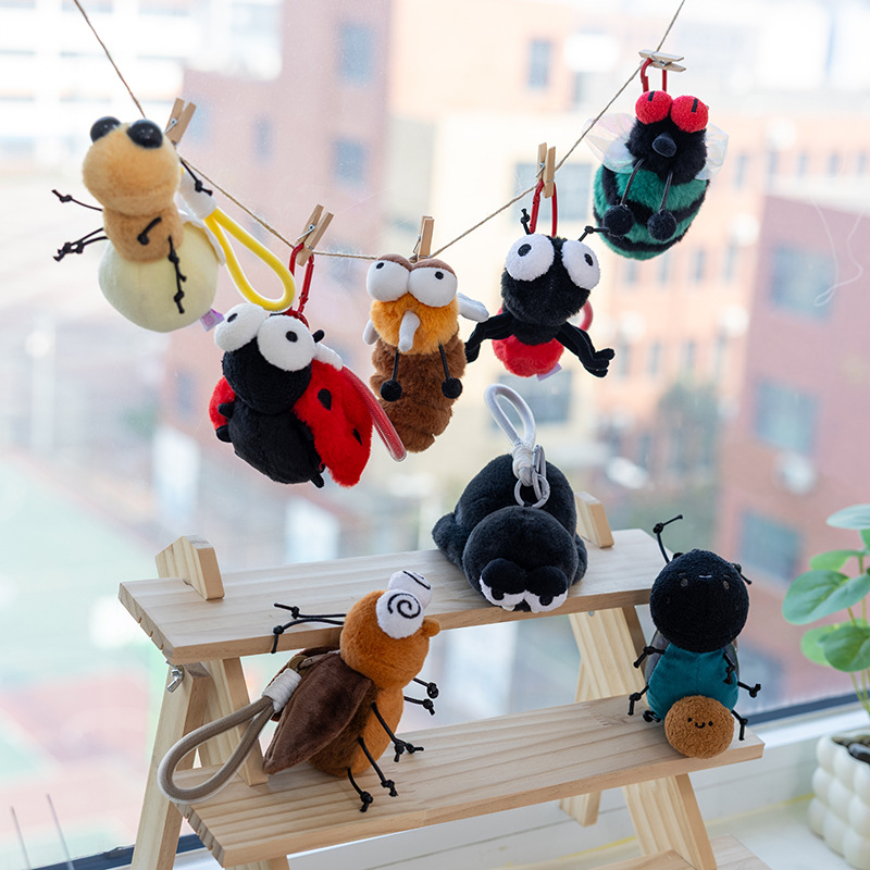 Insect plush hanging figurines, funny and fun, mosquitoes, flies, moths, mantises, realistic animals, in stock, trendy toys, wholesale Specification image