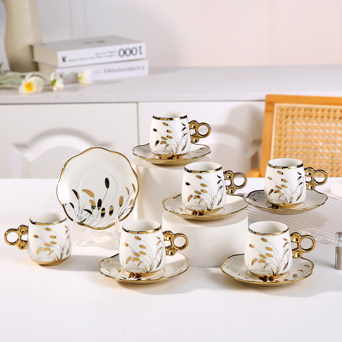 Cross-border European-style electroplated ceramic coffee cups and saucers, Saudi gold-plated six cups and six saucers gift box set event gift pic 2