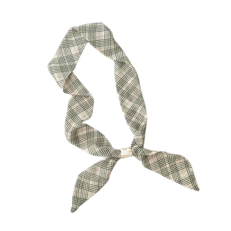 The new checkered scarf for spring/Summer 26 features a Korean long silk scarf with polka dot retro decoration and a stylish color combination that is versatile for daily use Item Picture