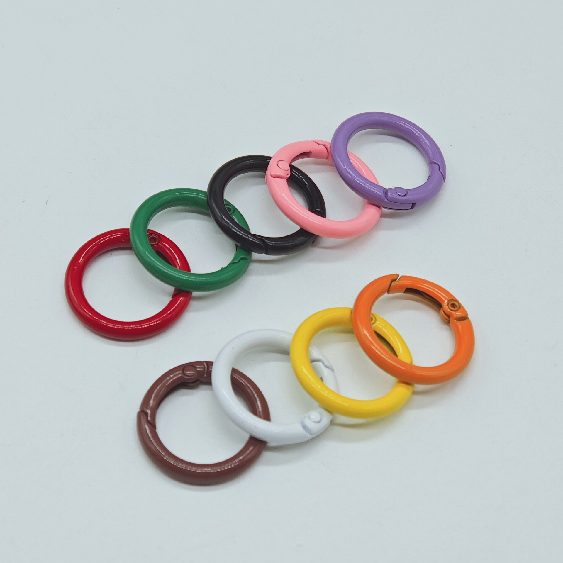 Colorful candy-colored baked paint creative open key spring ring, ring buckle, bag accessory, metal zinc alloy key chain details Picture