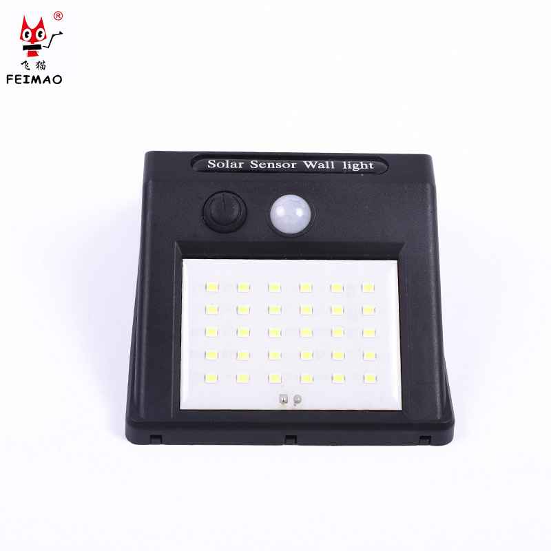 厂家直销跨境新品太阳能壁灯防水20/30LED人体感应户外庭院灯路灯