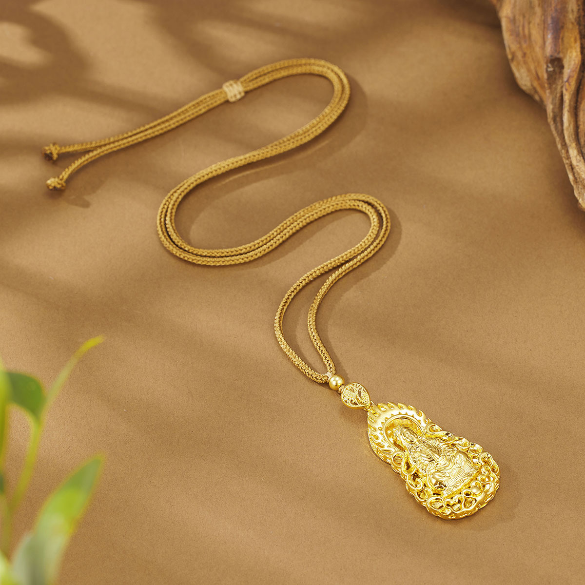 Authentic ancient-style sand gold necklace, flame Guanyin pendant for men and women, sitting lotus Guanyin Bodhisattva, new Chinese-style pendant, Chinese style Application Scenario