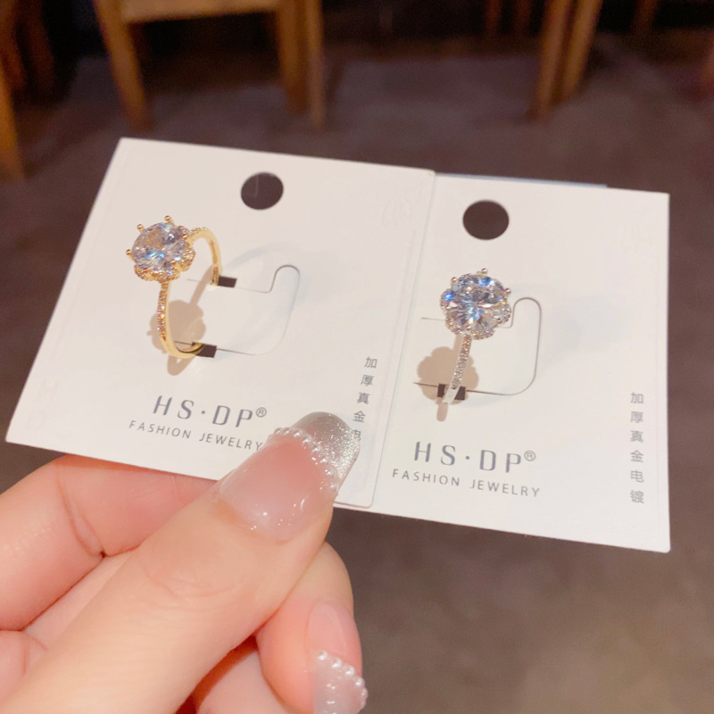 欧美个性轻奢高级感镶钻六爪戒指女精致时尚百搭设计感食指戒批发