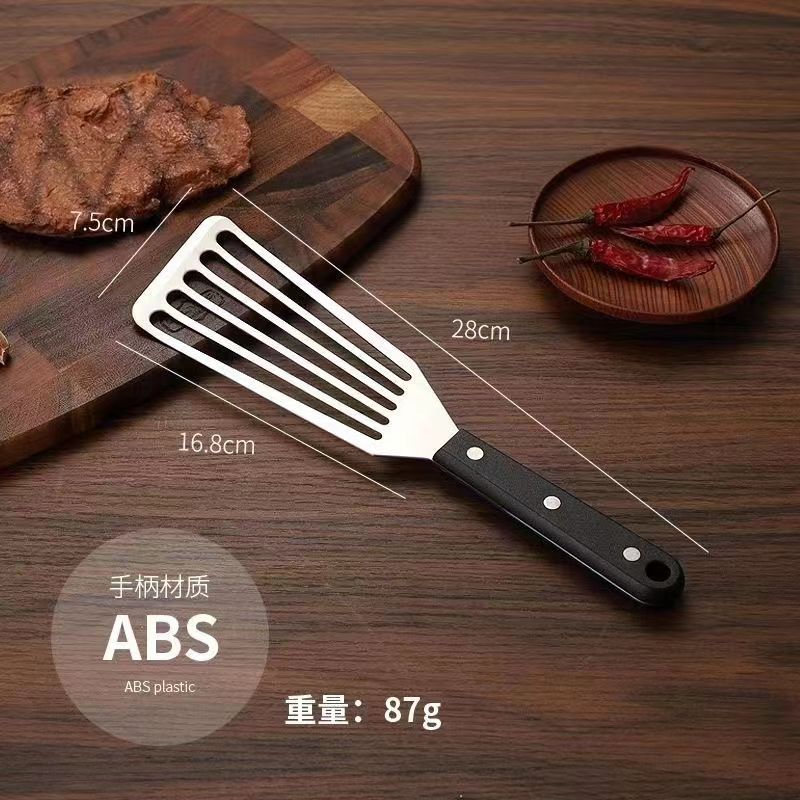 Espátula de carne de vaca espátula de cocina de acero inoxidable espátula multiusos espátula de carne espátula de pescado teppanyaki espátula de anguila espátula de escape con mango de madera Application Scenario