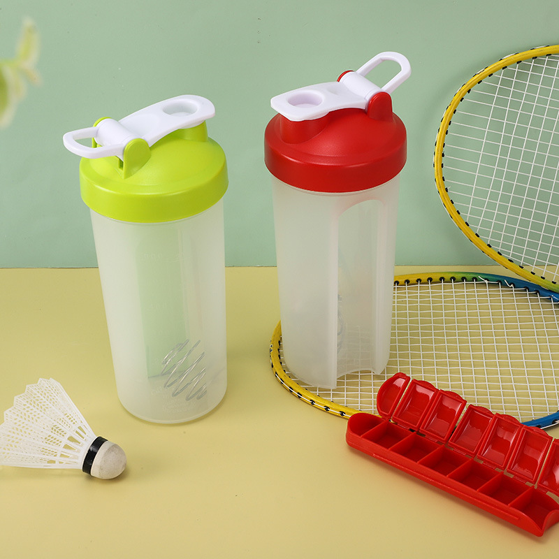 Creative medicine box water cup, detachable for seven days a week, sealed without leakage, portable water cup, two-in-one for one portion Specification image
