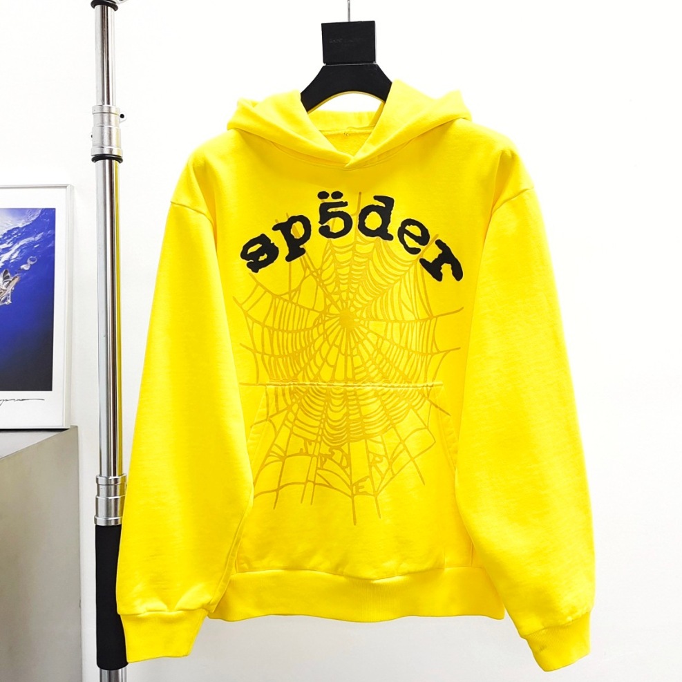 运动卫衣实物图