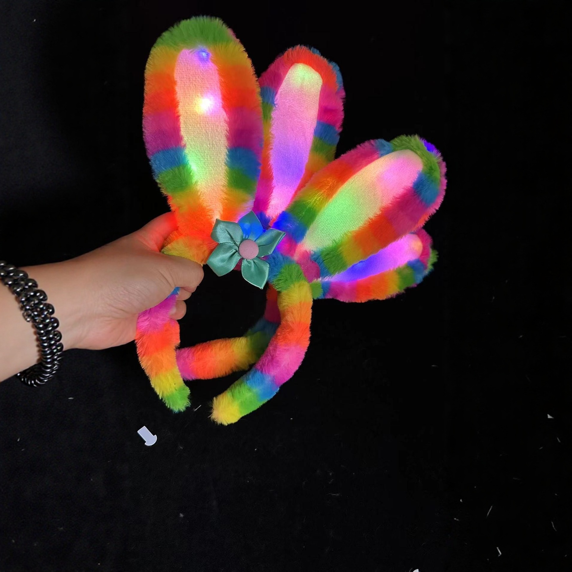 Glowing star Delu rabbit hairband, cute and sweet girl, plush face wash hairpin, headwear, street stall, night market toy batch Specification image