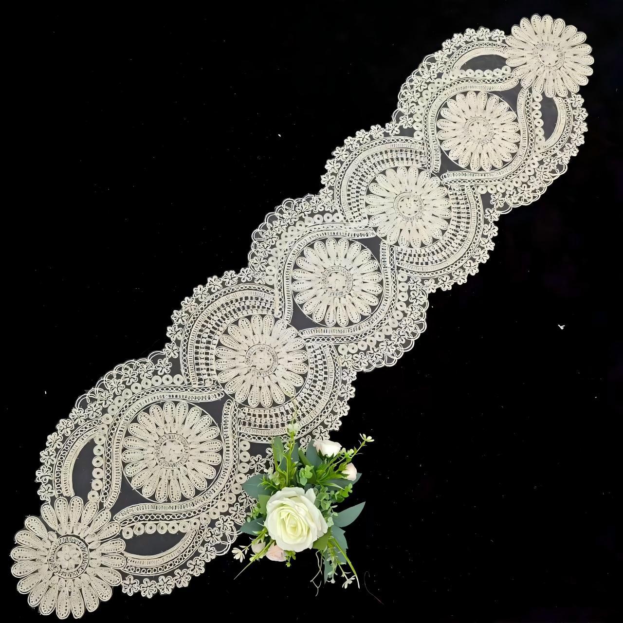 American-style coffee table, TV cabinet, French white lace fabric, European-style dressing table, table flag, shoe cabinet, wedding dining table, table flag