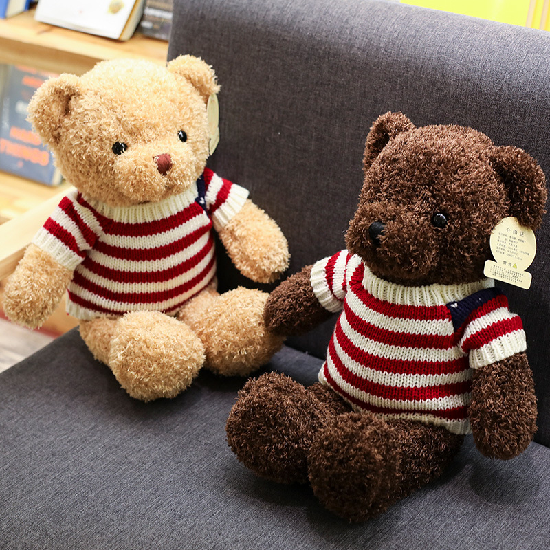 Factory wholesale of sweaters, teddy bear dolls, plush toys, bear pillows, cloth dolls, wedding gifts, and gift bears