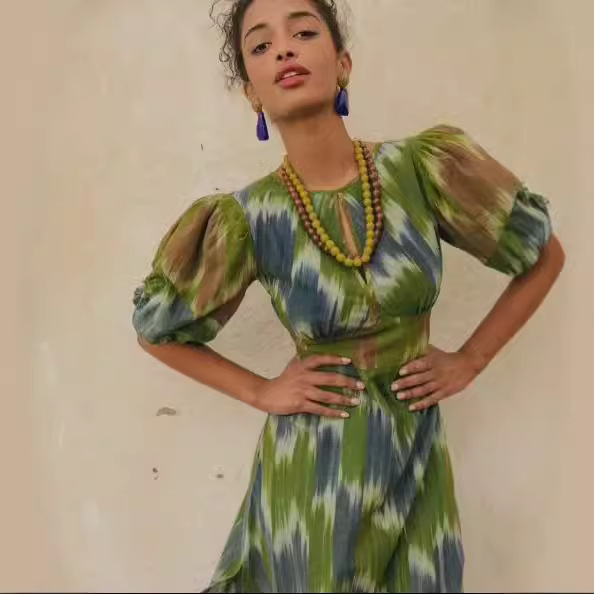 2073 European and American women's wear 2024 Summer New Round Neck Printed Tie Dress details Picture