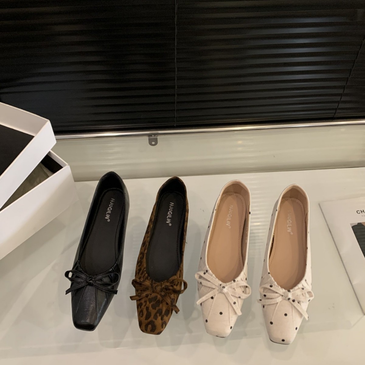 内增高方头白色波点单鞋女鞋子2026新款春季法式蝴蝶结温柔晚晚鞋