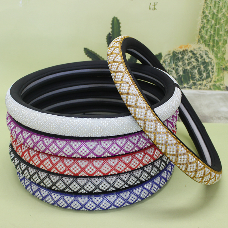 All-season steering wheel covers with pearl and diamond inlay, anti-slip universal steering wheel covers for ladies, wholesale handlebar covers for export Application Scenario
