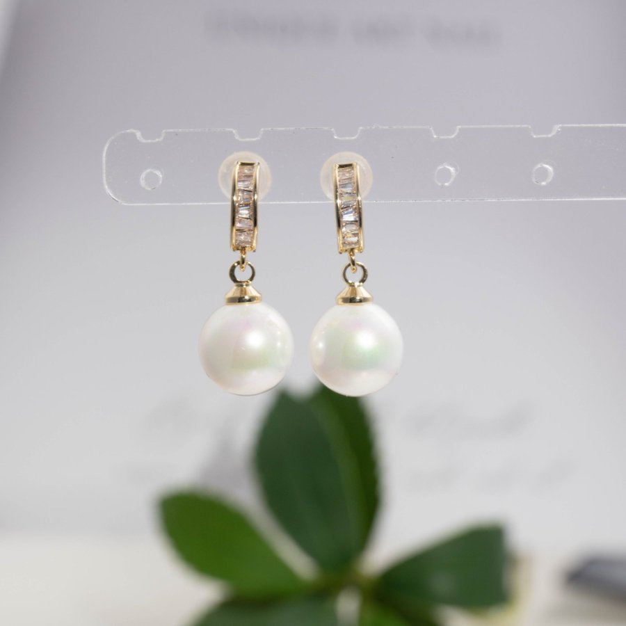 New copper-plated real gold S925 silver needle zircon pearl earrings, women's best-selling high-end stud earrings and earrings wholesale full figure