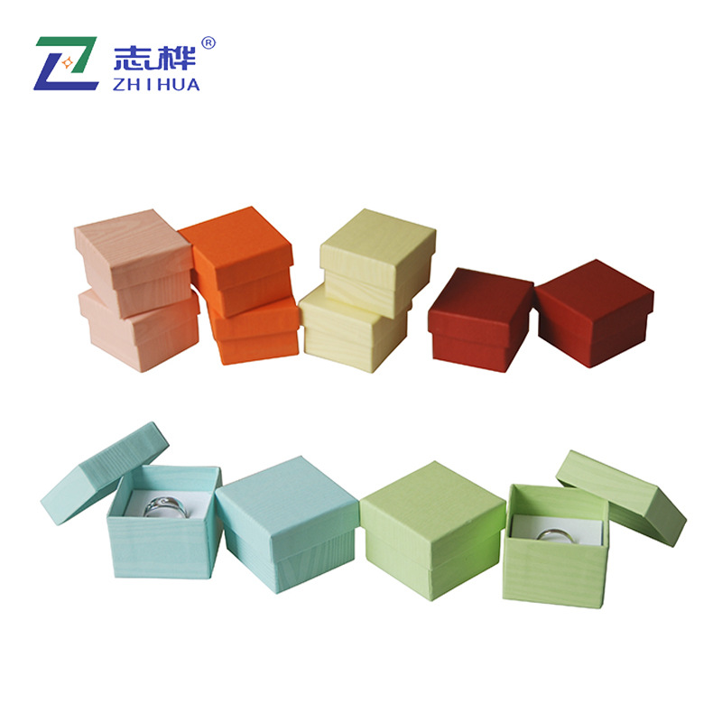 Jewelry box, wood-grain paper stud box, high-quality outer paper ring box, can hold two rings
