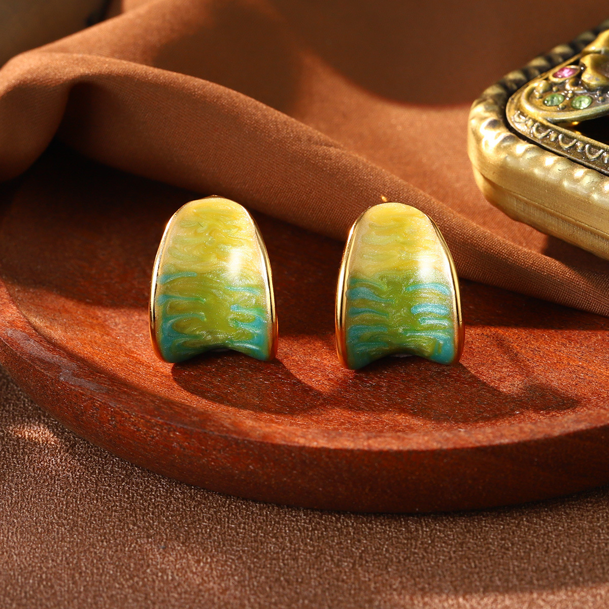 Retro high-end colored ear rings, enamel oil painting series earrings, Van Gogh Monet, niche fashion, versatile earrings for women details Picture