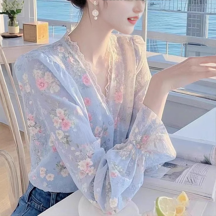 法式高级感蓝色碎花长袖雪纺衬衫女春季新款轻奢洋气漂亮绝美上衣