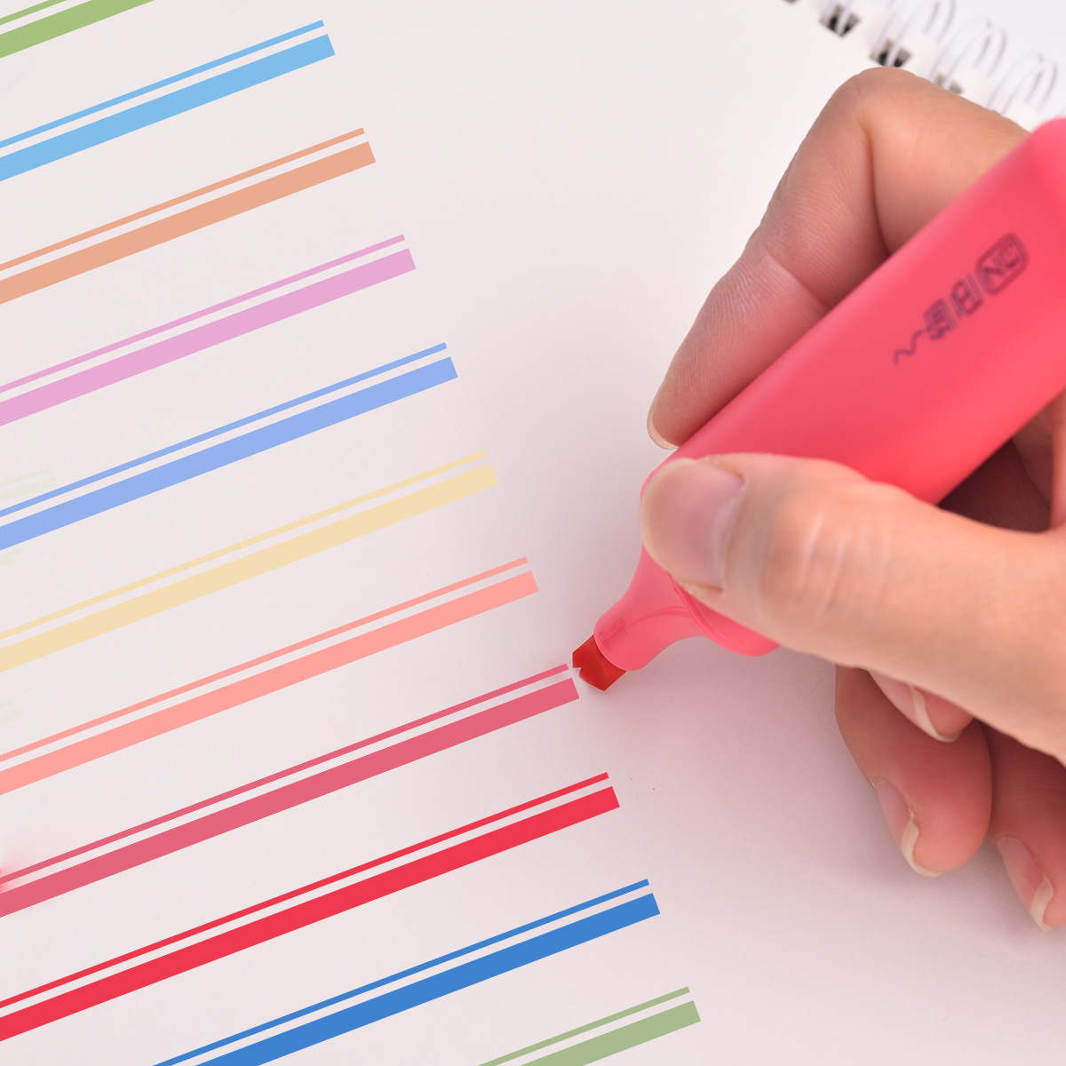 Factory direct supply of double-line highlighters, flat highlighters WYH22562, Weiya Hui 12-color highlighters wholesale Application Scenario