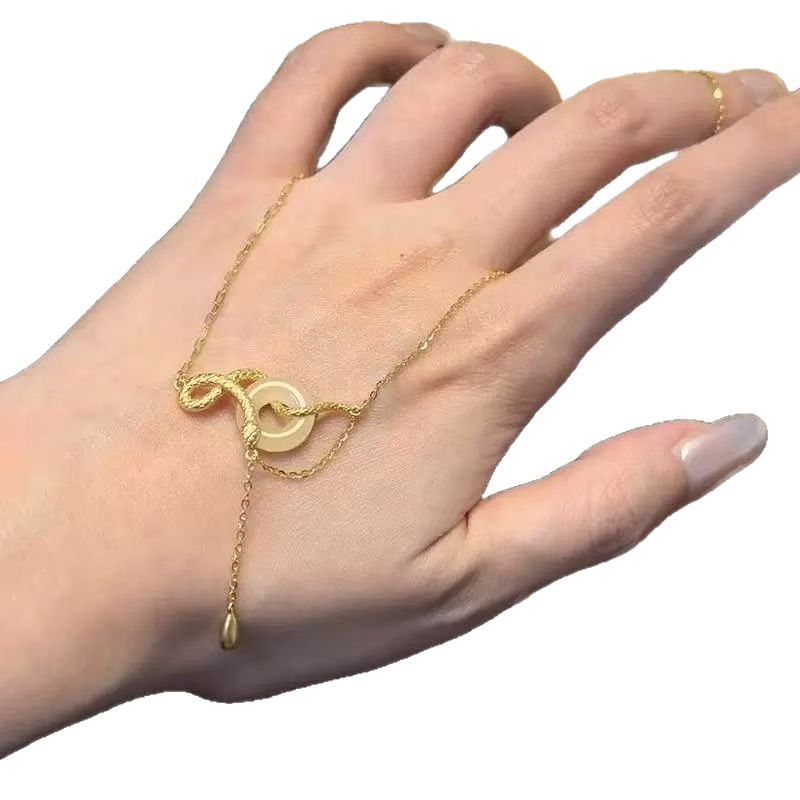 蛇项链女复古精致黄金色灵蛇平安扣吊坠小众设计 感气质锁骨链白底实物图