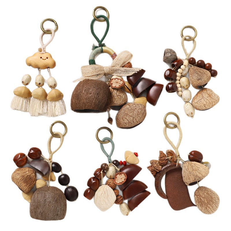 Best-selling natural healing fruit shell bell pendant, string, fruit shell hand-cranked stress-relieving sound therapy bag, wind chime, personalized pendant Item Picture