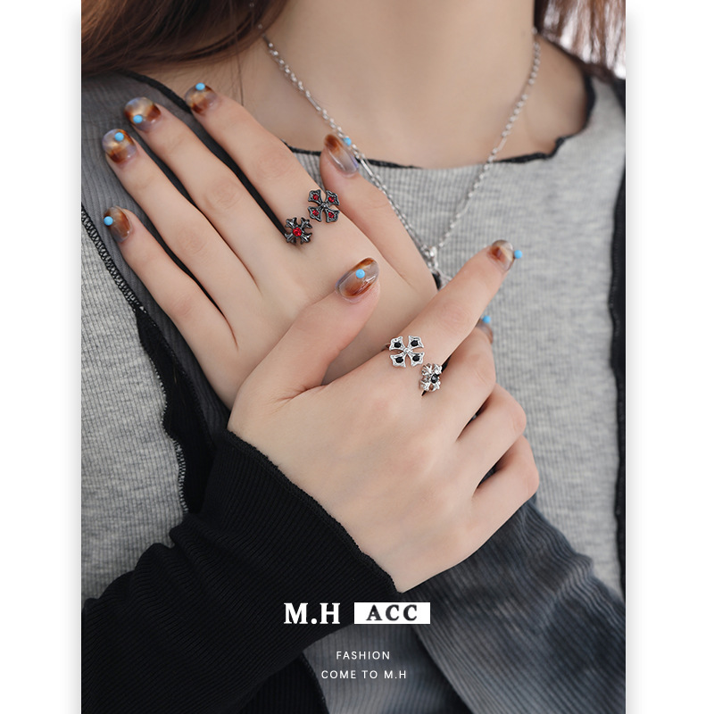 Retro dark Gothic style night starlight ring for women, a light luxury and high-end design, original ins ring Specification image