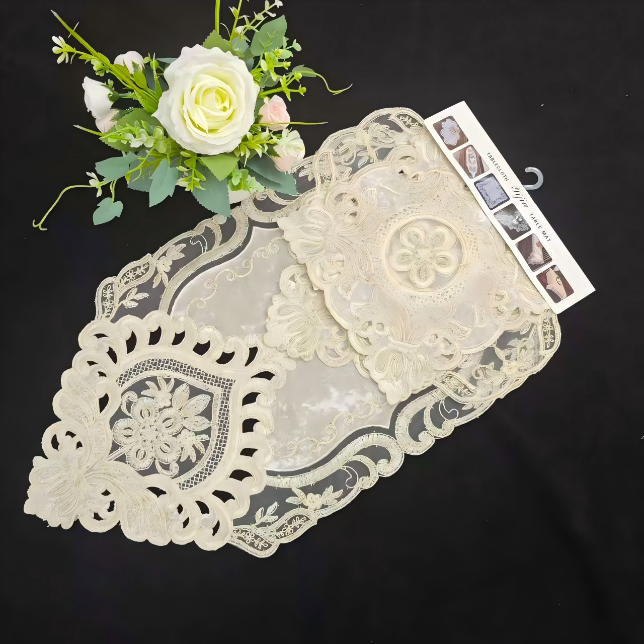 European retro-style embroidered table flag set, dining table flag long strip cover cloth, coffee table, TV cabinet decorative cloth