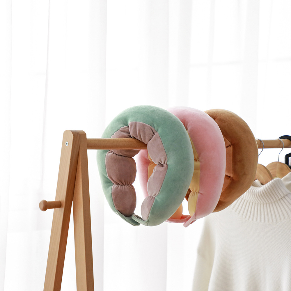 毛绒U型脖枕头PP棉花头枕户外旅游便携U枕制定卡通批发豌豆颈枕产品图