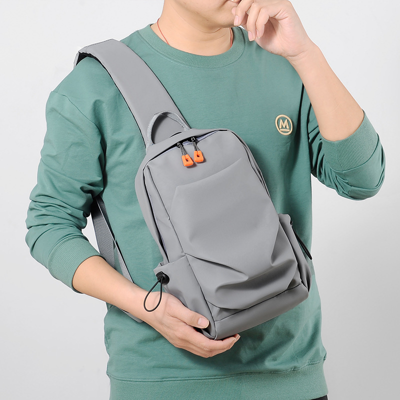 Cross border nueva bolsa crossbody hombre versátil y simple crossbody bolso versión coreana de un hombro crossbody bolsa de pecho de hombre de moda deportiva details Picture