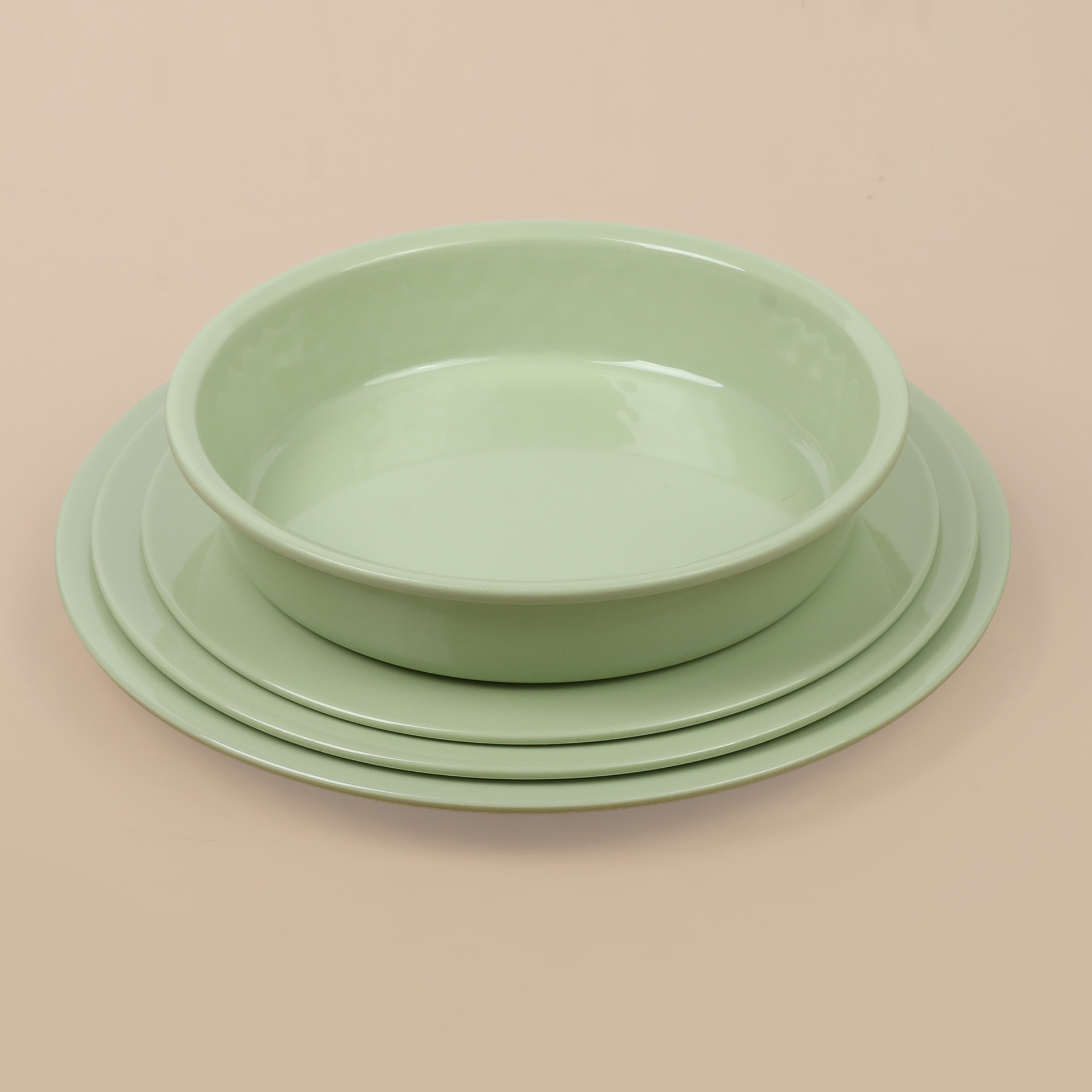 Customized melamine tableware for foreign trade, green restaurant rice bowls, commercial and hotel stir-frying and cold dish plates, hot pot plates Application Scenario