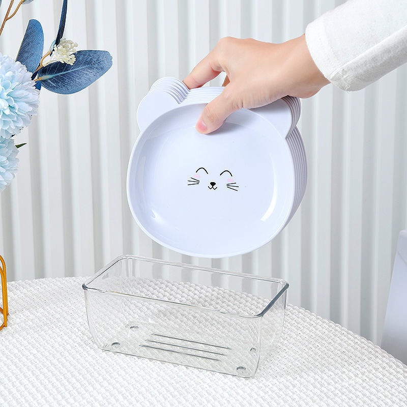 Home bear snack plates, dining tables, bone-spitting plates, creative tableware, anti-drop small plates, dried fruit plates, New Year goods plates Application Scenario