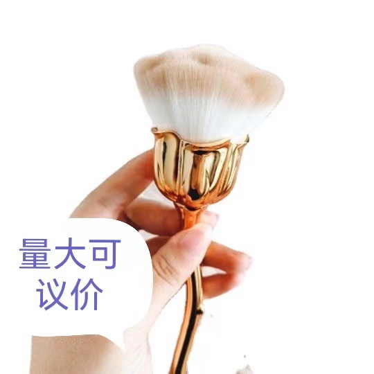 Nueva llegada rosa flor maquillaje cepillo cerdas suaves un traje suelto pincel blush pincel belleza herramientas de maquillaje venta directa de fábrica en stock